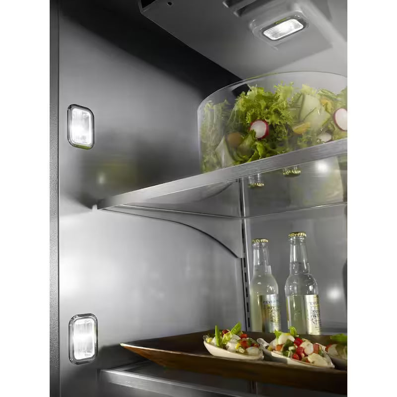 Built-In Bottom Freezer Refrigerator in Stainless Steel P1991